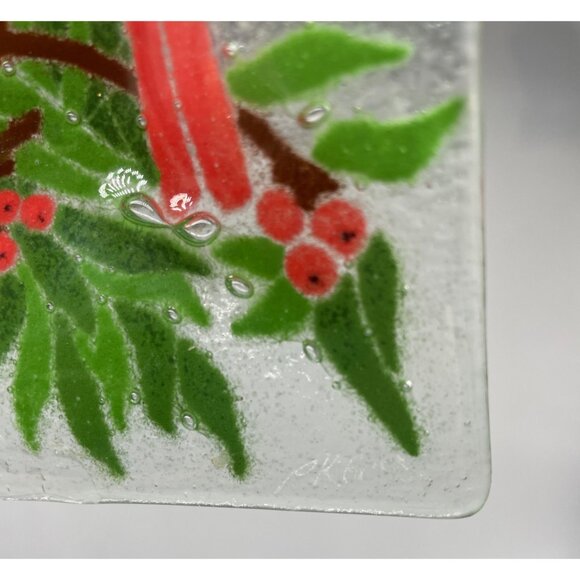Peggy Karr Signed '05 Fused Glass Birds Holly Winter Design Approx 10"x 6" - Picture 11 of 11